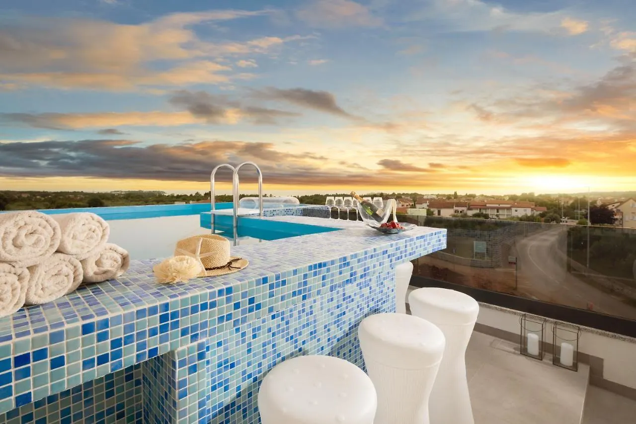 Ferienwohnung New Luxury Penthouse With Swimming Pool And Amazing Sea View! Poreč Kroatien
